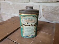 ANCIENNE BOITE EN TÔLE VIDE