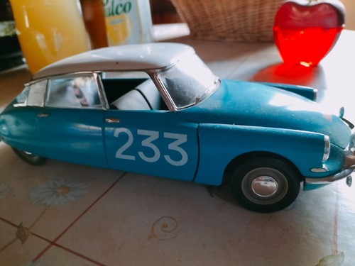 Belle citroen monté carlo - belle, ds