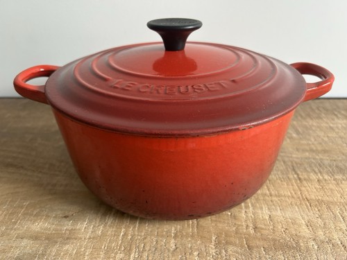 Cocotte creuset en - le, fonte