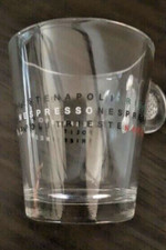 2 tasses nespresso en verres