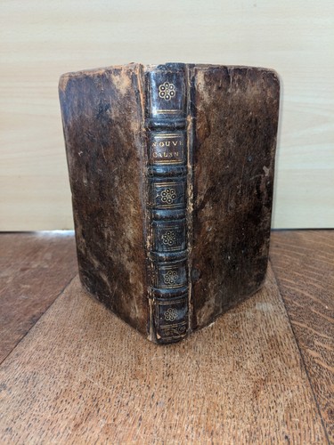 Livre ancien nouveau - livre, ancien-