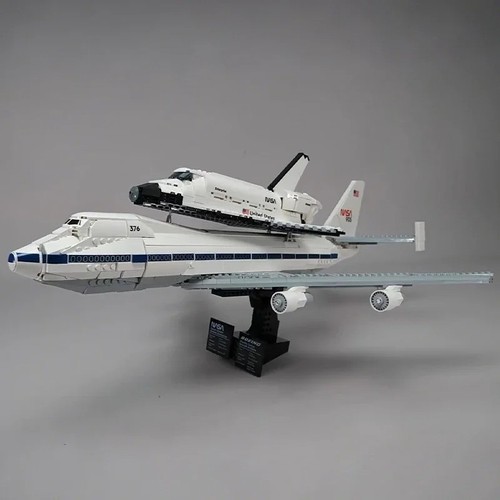 Avion transport spatial 2147 - avion,