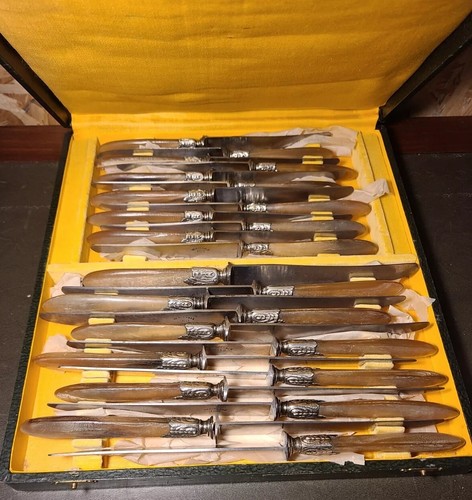 Coffret couteaux anciens - couteaux,