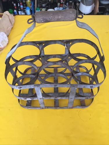 Ancien porte bouteilles - bouteilles, zinc