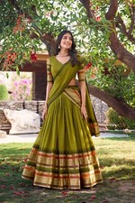 Ensemble Choli Lehenga