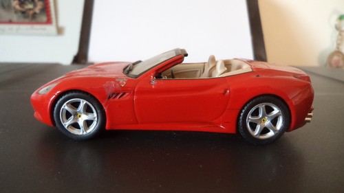 Miniature ferrari california - ferrari,