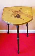 Table de la maison GALLE