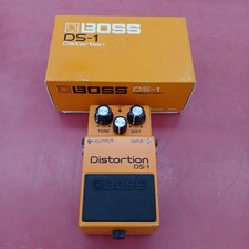 Boss DS-1 Distortion Guitar Effect Pedal
