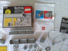 LEGO TECHNIC 8700 COMPLET AVEC BOITE ET NOTICES .