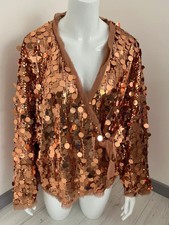 veste blouse à sequins dorés