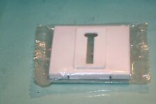 Legrand SAGANE Enjoliveur prise téléphonique blanc opalis 85663 856 63