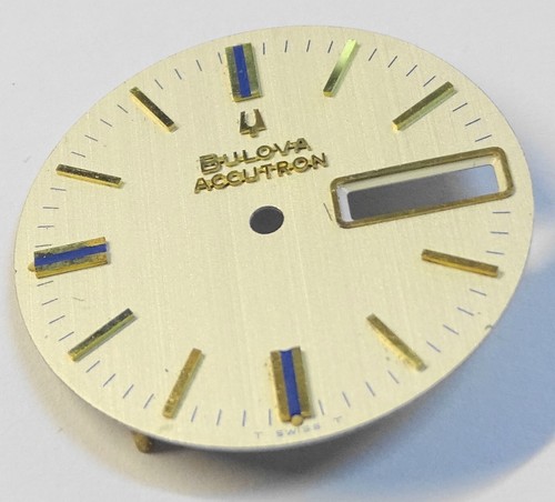 Montre bulova accutron - montre,