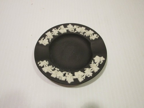 Wedgwood black jasperware - wedgwood,