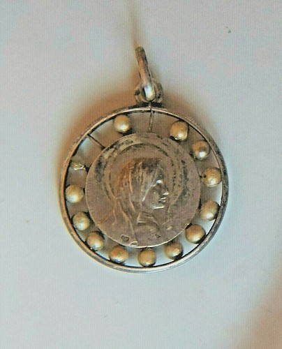 Médaille religieux pendentif