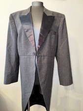 Habit Queue de Pie Gris de