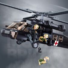 Blocs de construction d'hélicoptères de sauvetage médical militaire 692 pièces