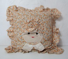 coussin vintage tissu liberty poupée orange