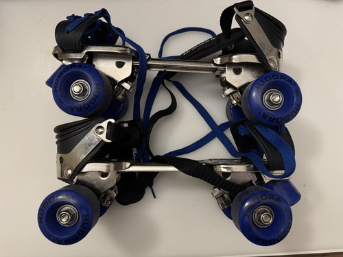 Patins roulettes comme - à, neuf