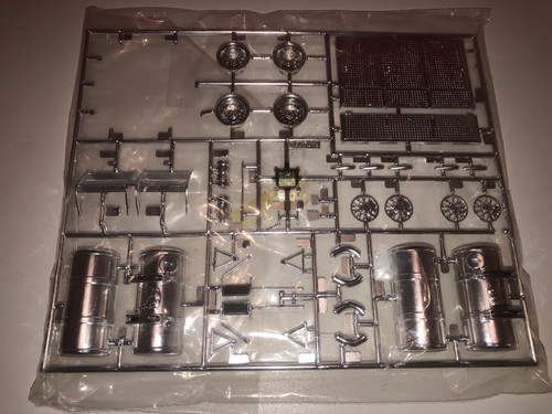 Revell grappe de pièces - revell,