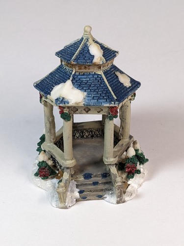 Cobblestone corners christmas - cobblestone,