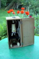 Microscope de laboratoire  Optico Paris 2669 dans coffret avec accessoires