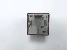 RELAIS DE DEMARREUR VESPA