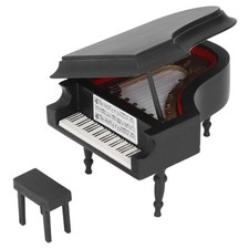 Piano Miniature En Hêtre