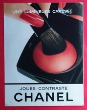 Publicité de presse: Produit de beauté Joues visage de CHANEL 1982