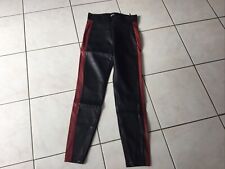 Pantalon ZARA taille M cuir noir et rouge neuf