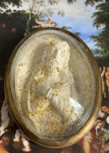Christ calcaire sous - sous, verre