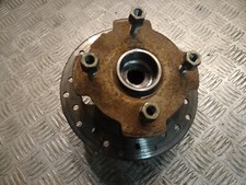 moyeu et fusée avant gauche quad bombardier 500 traxter ou can-am 500 traxter