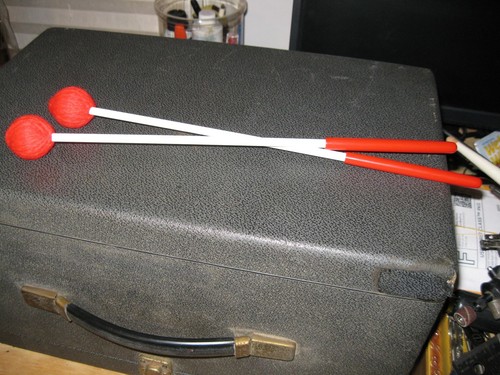 Bergerault mallets red yarn - bergerault, mallets,