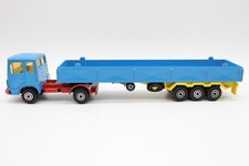 MAJORETTE - CAMION SAVIEM SANS BACHE - 1/60 - SERIE 3000 - ANCIEN -