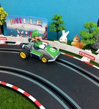 Voiture pour circuit Carrera