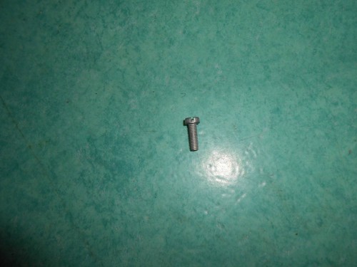 Vis m4x70 mm couvercle - vis, 12