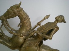 GRAND CAVALIER EN BRONZE