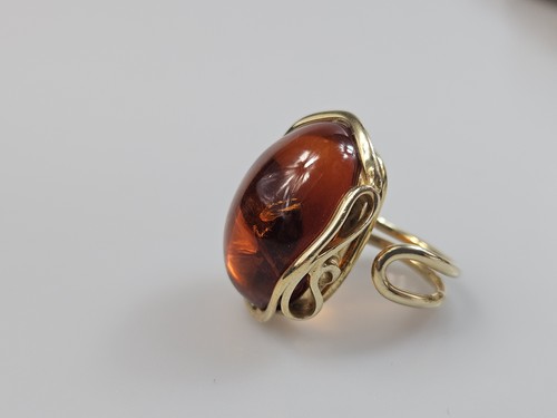 Bague ambre doré grand - en,