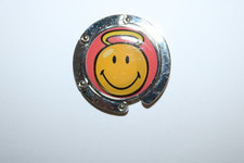 Accroche  pour sac à main  décor émoticon smiley  ; Handtaschenhaken