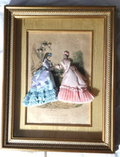 Gravure La Mode Illustrée Habillée XIXème Tissus Important cadre Vitrine