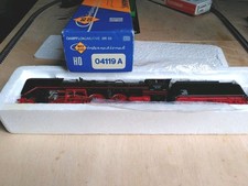 Puissante locomotive à vapeur