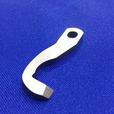 Couteau supérieur surjeteuse