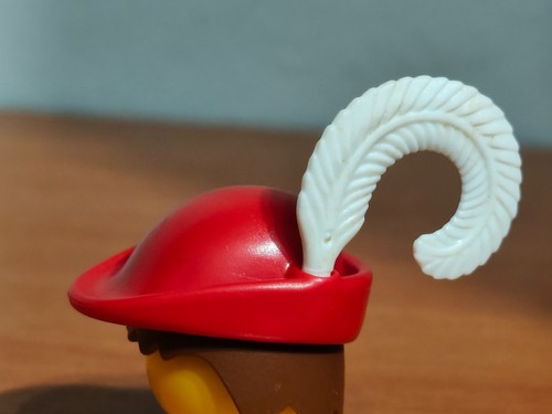 Playmobil bonnet rouge plume - playmobil,