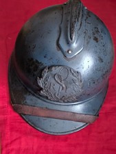 Casque Adrian 1915 bleu horizon insigne service santé intérieur jugulaire fautve