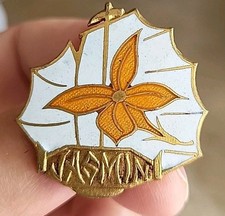 Insigne marine , Dragueur JASMIN  , fleur  orange , Courtois 