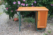 Bureau Internat modele s22 pour mobilor par jacques hitier et sa chaise 50-60's