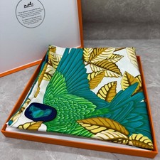 HERMES Carre 90 Les Perroquets