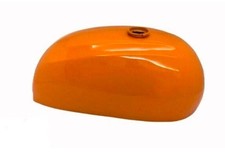 RÉSERVOIR D'ESSENCE EN ACIER