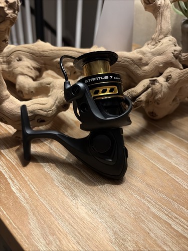 Okuma stratus fishing reel - okuma,