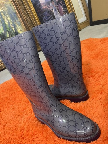 Gucci gray logo knee high - gray,