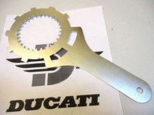 Outil De Maintien De